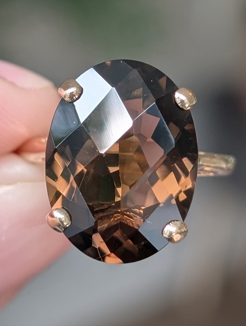 10K Gold Oval Cut Smokey Quartz Ring